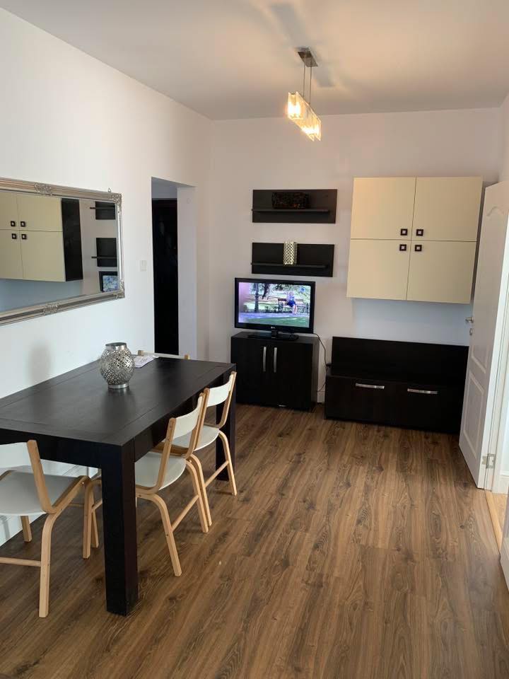 Apartament fain cu 3 camere în Mărăști