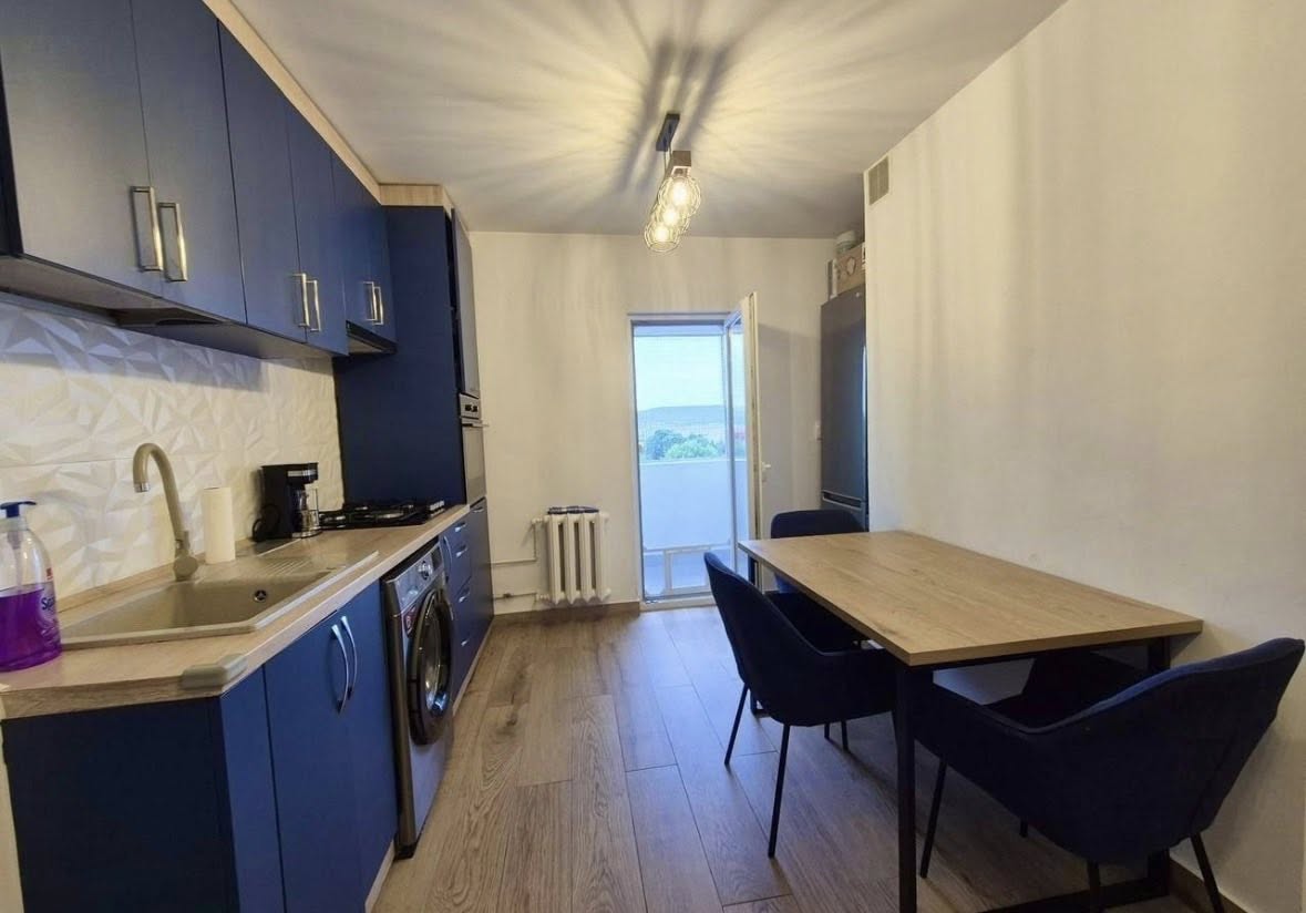 Apartament cu 2 camere în zona semicentrală